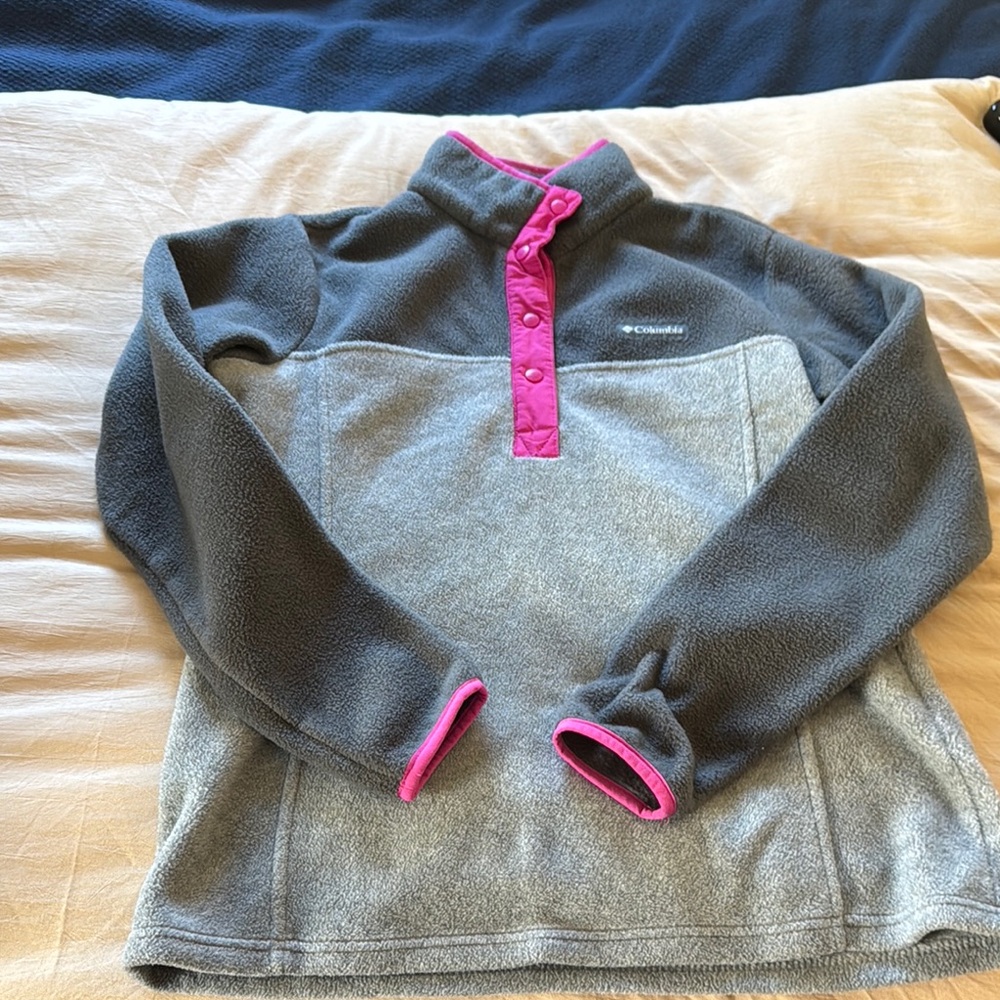 Columbia Gray and Pink Quarter-Zip Sweatshirt